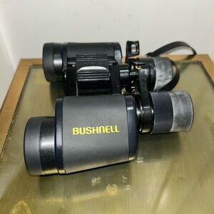 Bushnell 13-7016 Binoculars
